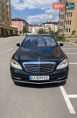 Седан Mercedes-Benz S-Class 2011 в 
