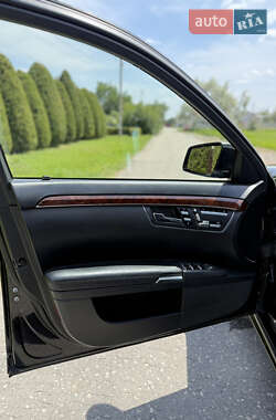 Седан Mercedes-Benz S-Class 2008 в 
