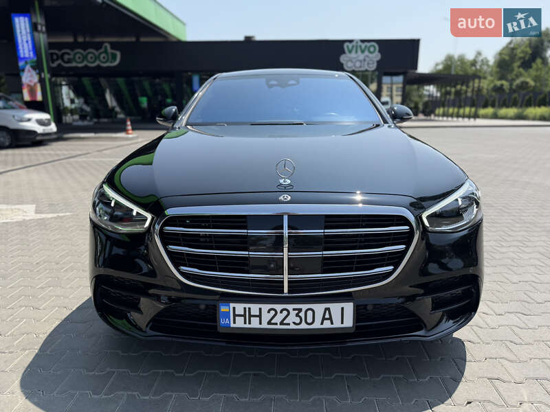Седан Mercedes-Benz S-Class 2022 в 