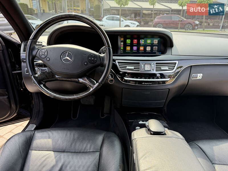 Седан Mercedes-Benz S-Class 2012 в Львові