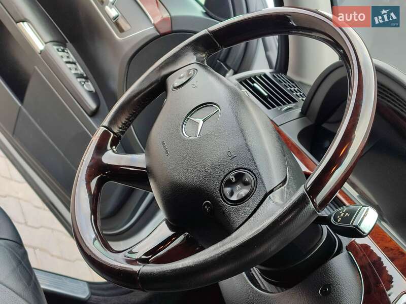 Седан Mercedes-Benz S-Class 2007 в Жовтих Водах фото 30 Седан Mercedes-Benz S-Class 2007 в Жовтих Водах