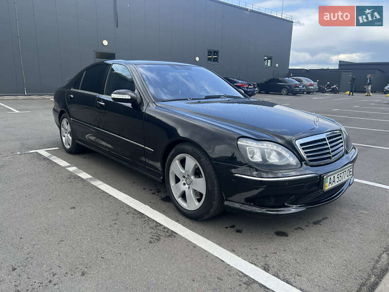 Mercedes-Benz S-Class 2004