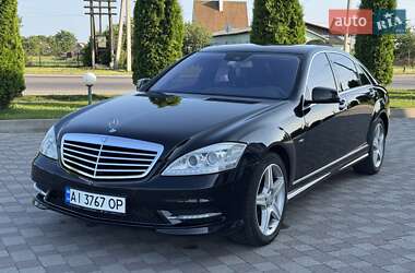 Седан Mercedes-Benz S-Class 2011 в Сарнах