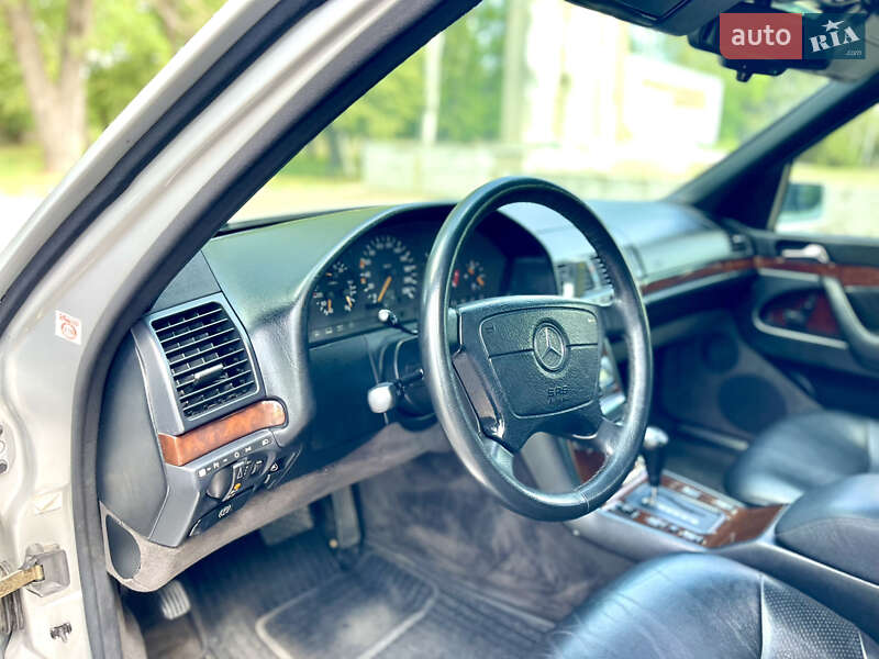Седан Mercedes-Benz S-Class 1995 в Днепре фото 24 Седан Mercedes-Benz S-Class 1995 в Днепре