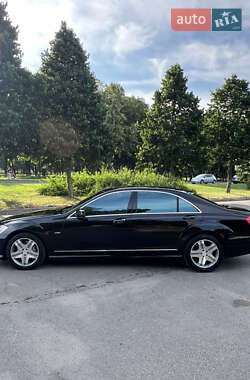 Седан Mercedes-Benz S-Class 2011 в 