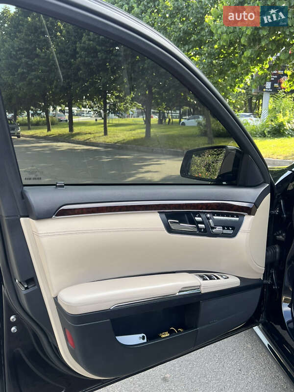 Седан Mercedes-Benz S-Class 2011 в Вінниці