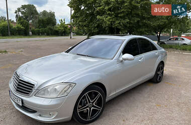 Седан Mercedes-Benz S-Class 2006 в 