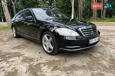 Седан Mercedes-Benz S-Class 2011 в 