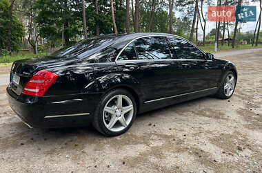 Седан Mercedes-Benz S-Class 2011 в 