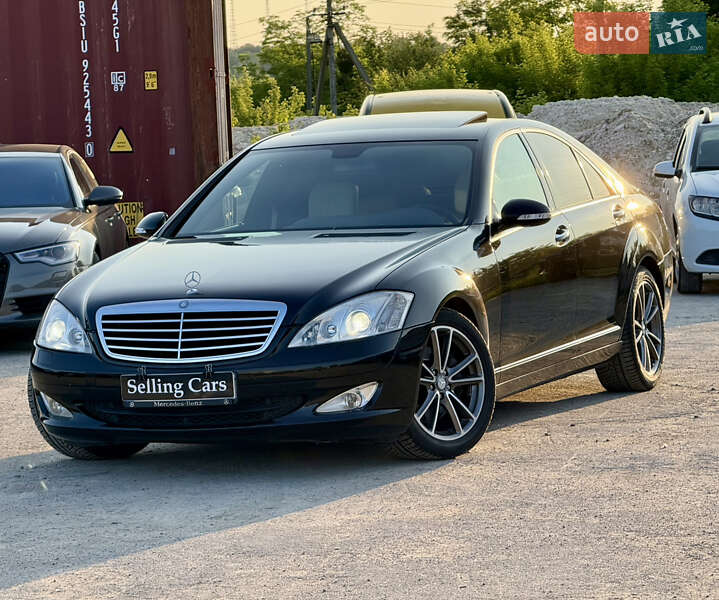 Mercedes-Benz S-Class 2006
