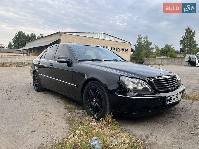 Mercedes-Benz S-Class 1999