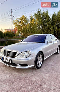 Седан Mercedes-Benz S-Class 2005 в 