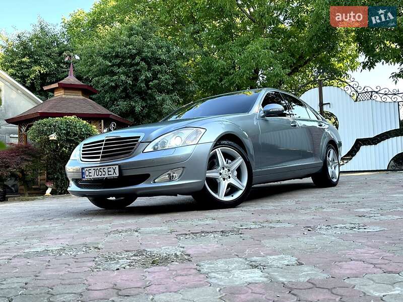 Mercedes-Benz S-Class 2006