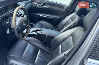 Седан Mercedes-Benz S-Class 2011 в 