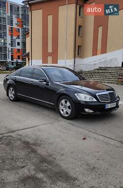 Седан Mercedes-Benz S-Class 2006 в 