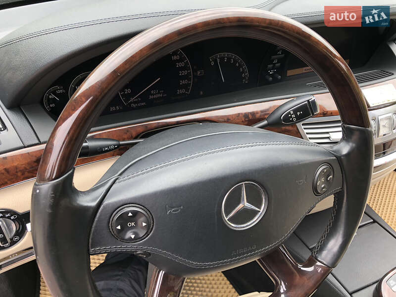 Седан Mercedes-Benz S-Class 2006 в Шепетівці