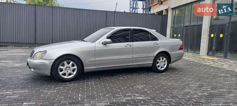 Седан Mercedes-Benz S-Class 2000 в Полтаве