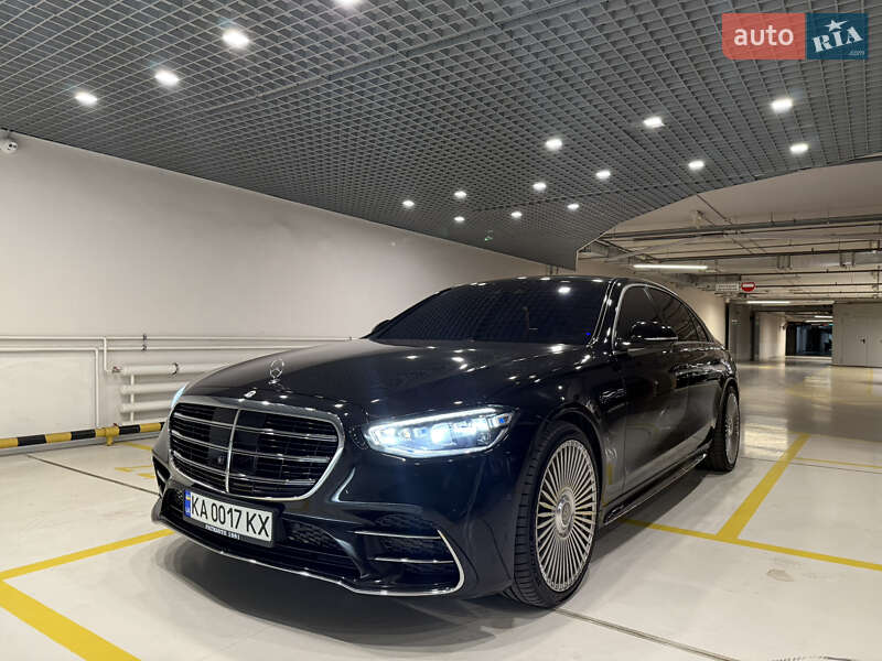 Mercedes-Benz S-Class 2021