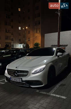 Купе Mercedes-Benz S-Class 2015 в 