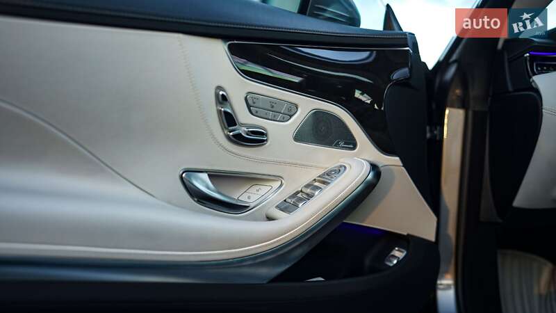 Купе Mercedes-Benz S-Class 2016 в Львове