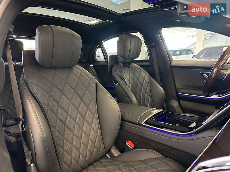 Седан Mercedes-Benz S-Class 2023 в Киеве