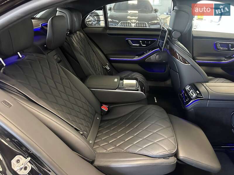 Седан Mercedes-Benz S-Class 2023 в Киеве