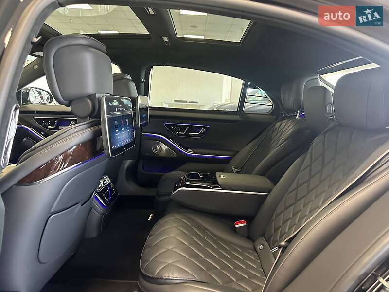 Седан Mercedes-Benz S-Class 2023 в Киеве