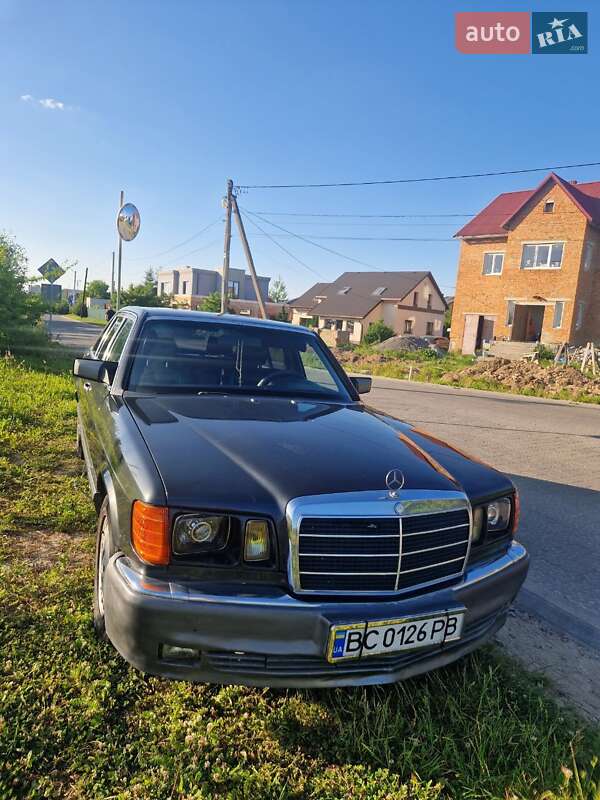 Седан Mercedes-Benz S-Class 1990 в Львове