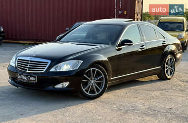 Седан Mercedes-Benz S-Class 2006 в 