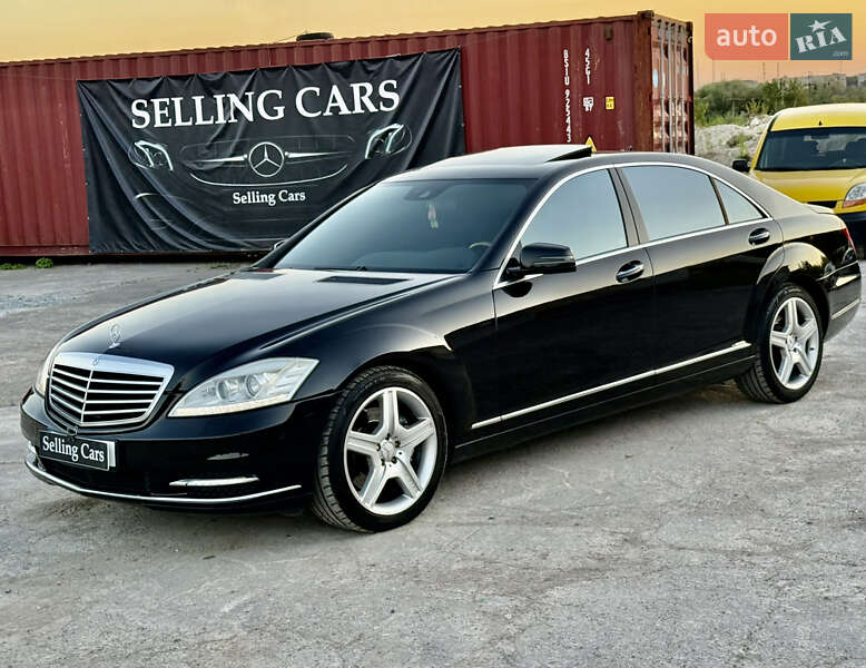 Седан Mercedes-Benz S-Class 2010 в Ровно