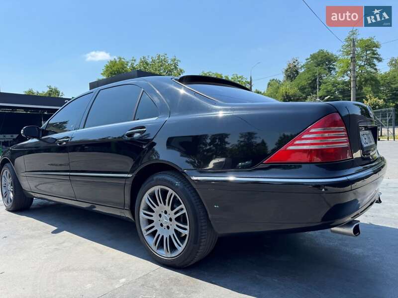Седан Mercedes-Benz S-Class 2001 в Чернівцях