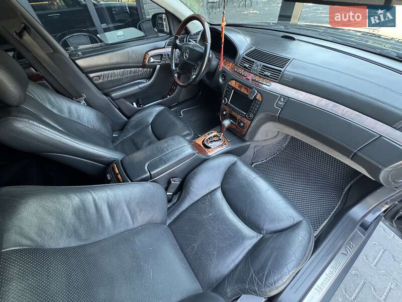 Седан Mercedes-Benz S-Class 2001 в Чернівцях