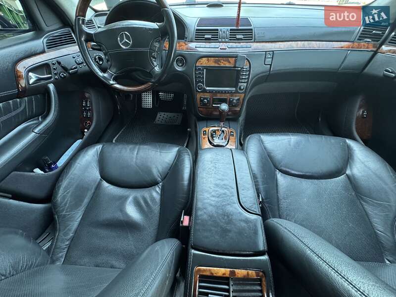 Седан Mercedes-Benz S-Class 2001 в Чернівцях