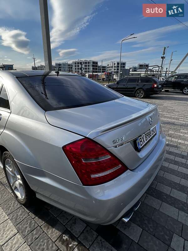 Mercedes-Benz S-Class 2007