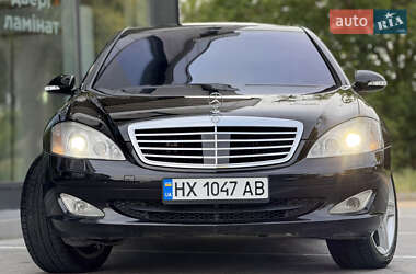 Седан Mercedes-Benz S-Class 2008 в 