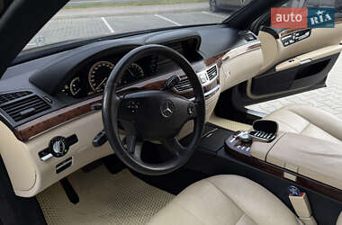 Седан Mercedes-Benz S-Class 2008 в 