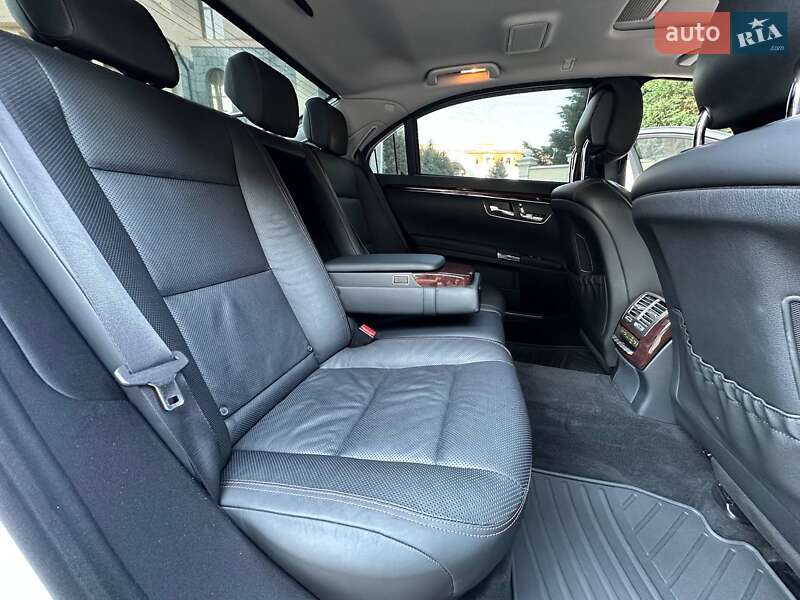 Седан Mercedes-Benz S-Class 2012 в Одессе