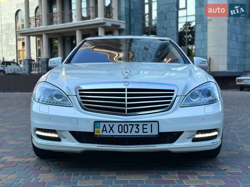 Седан Mercedes-Benz S-Class 2012 в Одессе