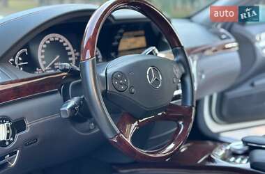 Седан Mercedes-Benz S-Class 2012 в 