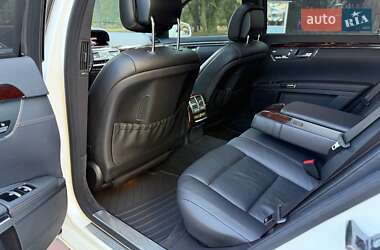 Седан Mercedes-Benz S-Class 2012 в 