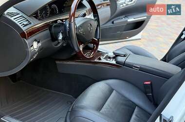 Седан Mercedes-Benz S-Class 2012 в 
