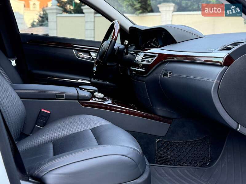 Седан Mercedes-Benz S-Class 2012 в Одессе