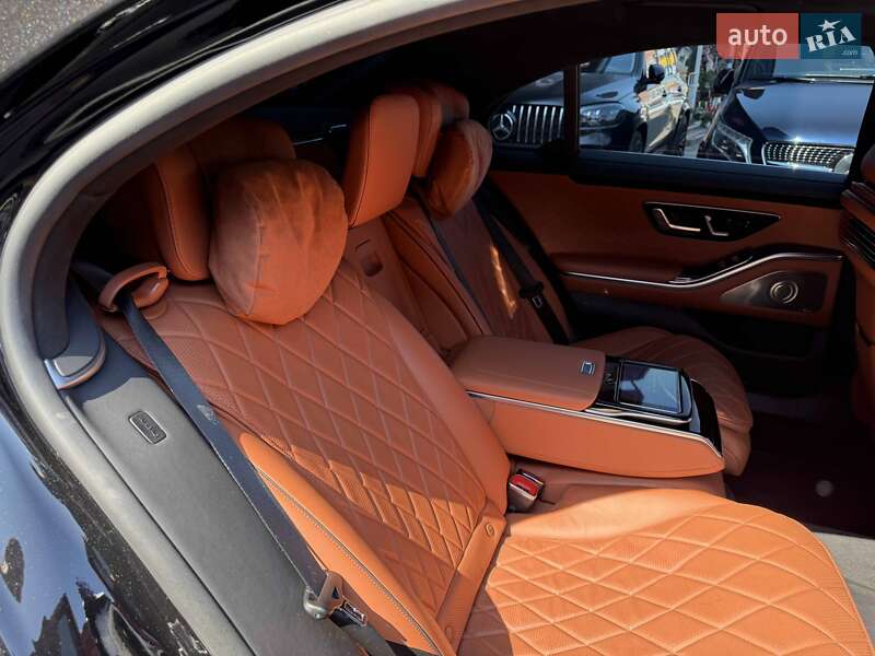 Седан Mercedes-Benz S-Class 2021 в Львове