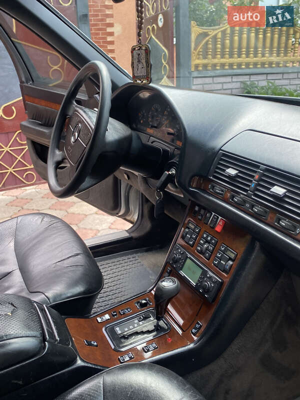 Седан Mercedes-Benz S-Class 1995 в Нежине