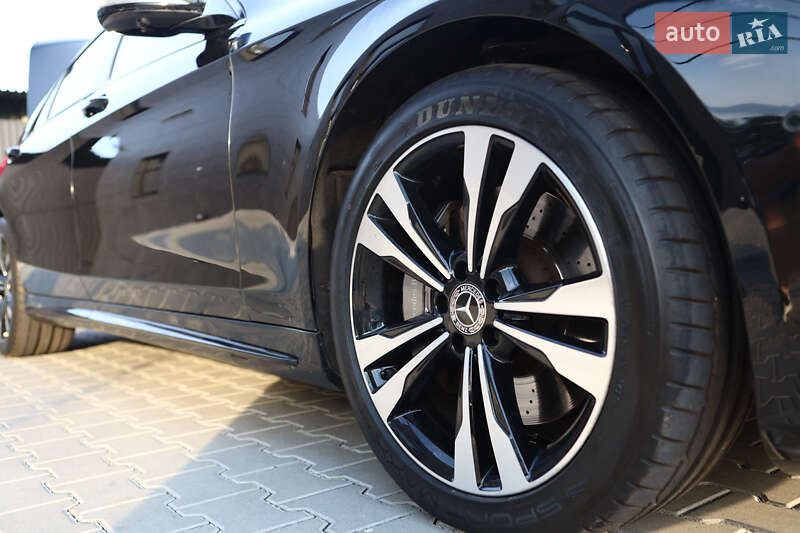 Седан Mercedes-Benz S-Class 2015 в Киеве
