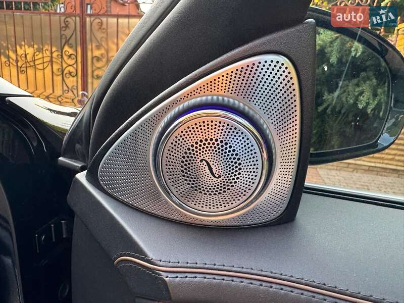 Седан Mercedes-Benz S-Class 2015 в Киеве