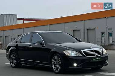 Седан Mercedes-Benz S-Class 2008 в 