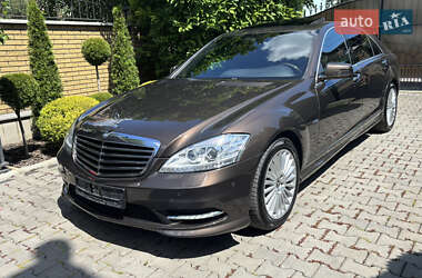 Седан Mercedes-Benz S-Class 2011 в 