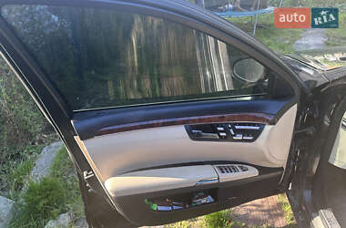 Седан Mercedes-Benz S-Class 2006 в 