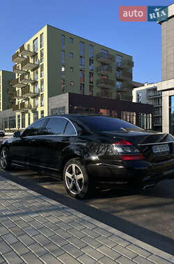 Седан Mercedes-Benz S-Class 2008 в 